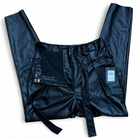 DKNY Black Faux Leather Pants - Picture 3 of 8